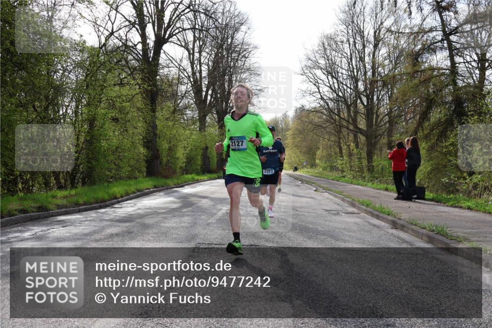 12.04.2026 - 45. Internationalen Wilhelmsburger Insellauf Yannick Fuchs http://msf.ph/oto/9477242 12.04.2026 10:12:40 Laufen 2127, 2253 meine-sportfotos.de