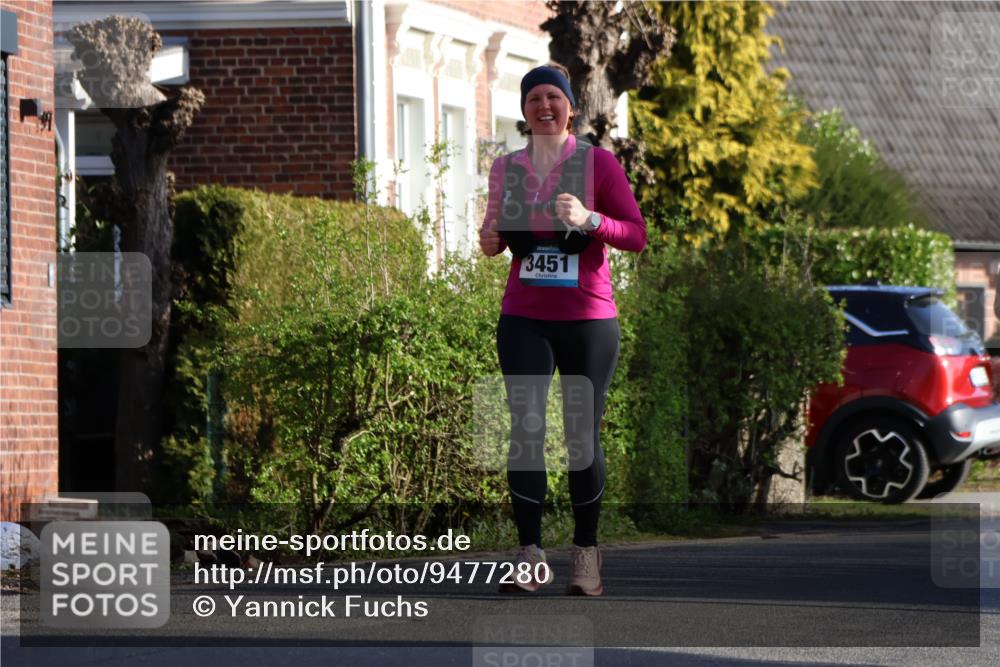 12.04.2026 - 45. Internationalen Wilhelmsburger Insellauf Yannick Fuchs http://msf.ph/oto/9477280 12.04.2026 09:04:51 Laufen 3451 meine-sportfotos.de