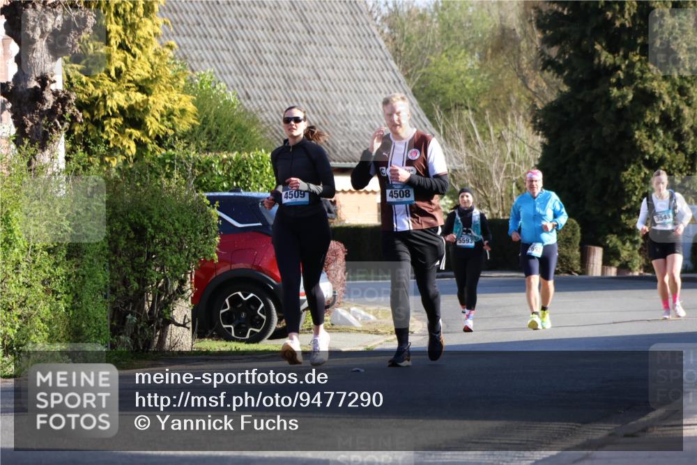 12.04.2026 - 45. Internationalen Wilhelmsburger Insellauf Yannick Fuchs http://msf.ph/oto/9477290 12.04.2026 09:04:52 Laufen 4509, 4508, 5593, 3543 meine-sportfotos.de