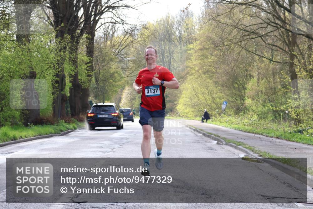 12.04.2026 - 45. Internationalen Wilhelmsburger Insellauf Yannick Fuchs http://msf.ph/oto/9477329 12.04.2026 10:12:48 Laufen 3137 meine-sportfotos.de