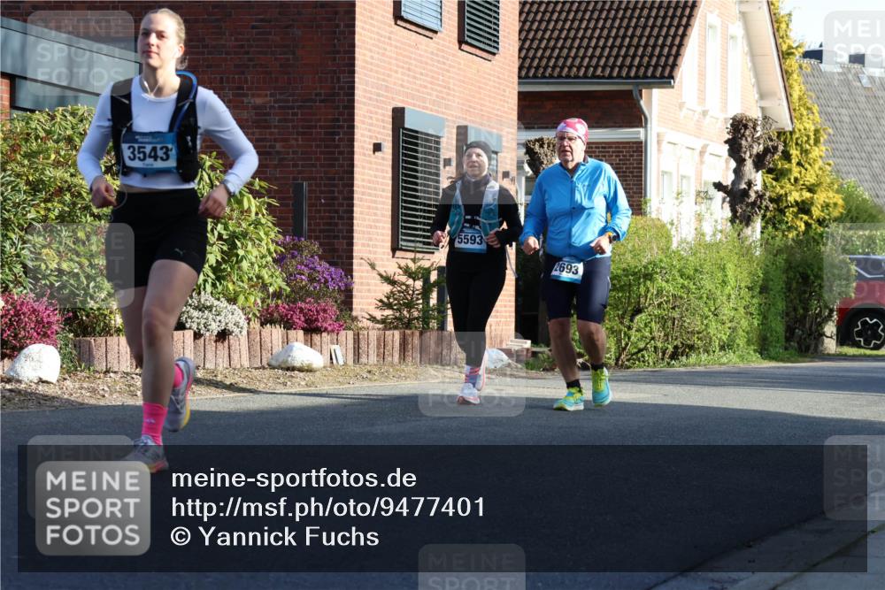 12.04.2026 - 45. Internationalen Wilhelmsburger Insellauf Yannick Fuchs http://msf.ph/oto/9477401 12.04.2026 09:05:07 Laufen 3543, 5593, 2693 meine-sportfotos.de