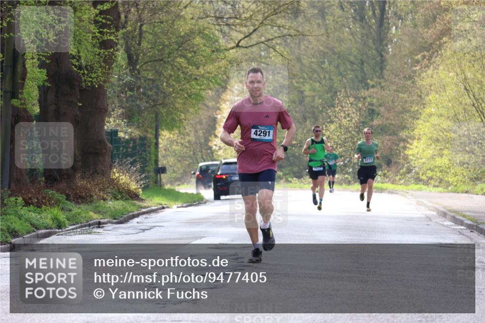 12.04.2026 - 45. Internationalen Wilhelmsburger Insellauf Yannick Fuchs http://msf.ph/oto/9477405 12.04.2026 10:12:55 Laufen 4291, 5271, 3771 meine-sportfotos.de