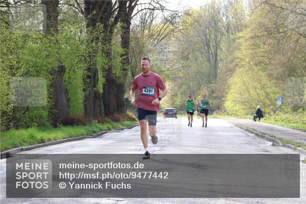 12.04.2026 - 45. Internationalen Wilhelmsburger Insellauf Yannick Fuchs http://msf.ph/oto/9477442 12.04.2026 10:12:58 Laufen 4291 meine-sportfotos.de