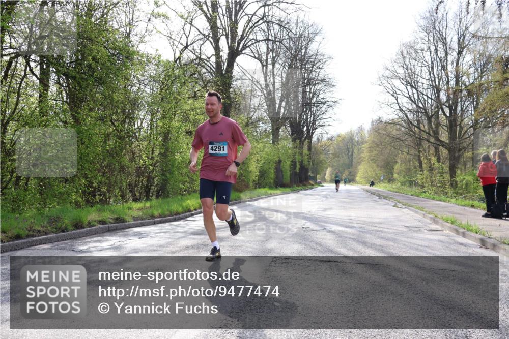 12.04.2026 - 45. Internationalen Wilhelmsburger Insellauf Yannick Fuchs http://msf.ph/oto/9477474 12.04.2026 10:13:02 Laufen 4291 meine-sportfotos.de