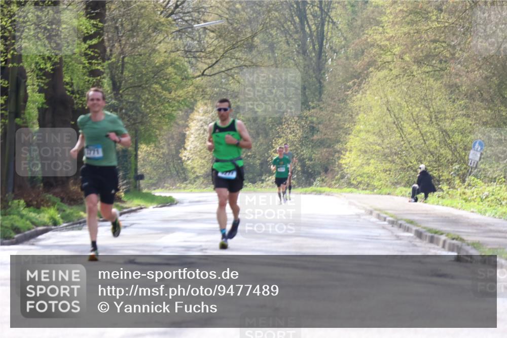 12.04.2026 - 45. Internationalen Wilhelmsburger Insellauf Yannick Fuchs http://msf.ph/oto/9477489 12.04.2026 10:13:05 Laufen 1771 meine-sportfotos.de