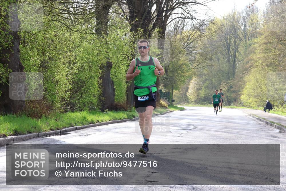 12.04.2026 - 45. Internationalen Wilhelmsburger Insellauf Yannick Fuchs http://msf.ph/oto/9477516 12.04.2026 10:13:10 Laufen 527 meine-sportfotos.de