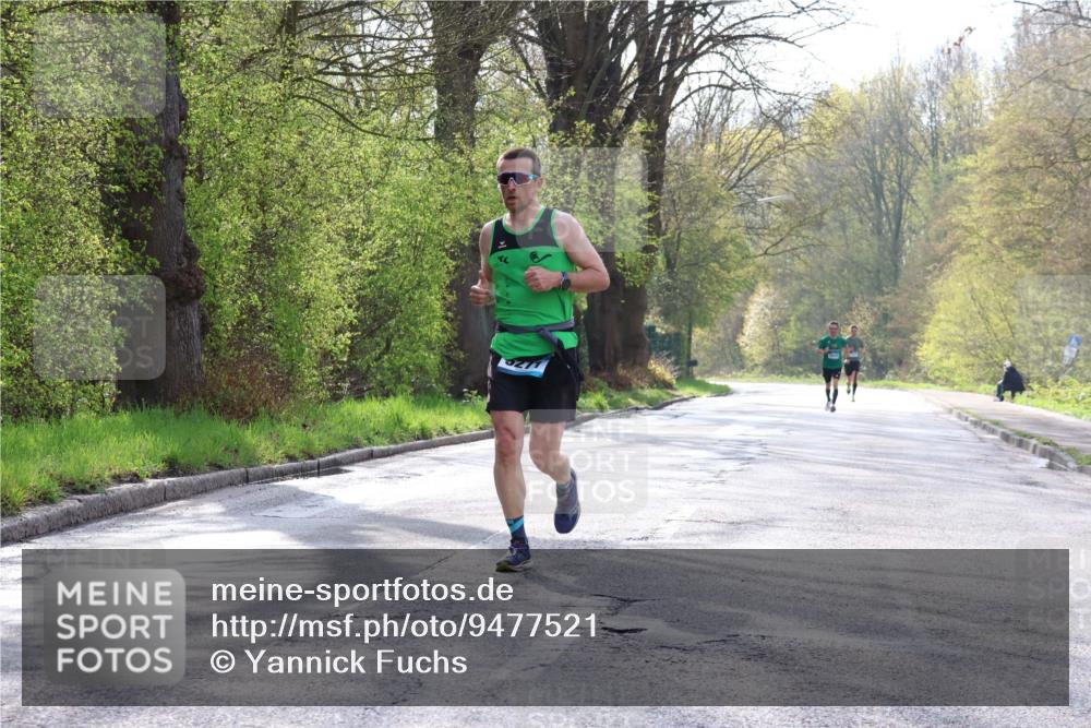 12.04.2026 - 45. Internationalen Wilhelmsburger Insellauf Yannick Fuchs http://msf.ph/oto/9477521 12.04.2026 10:13:11 Laufen  meine-sportfotos.de