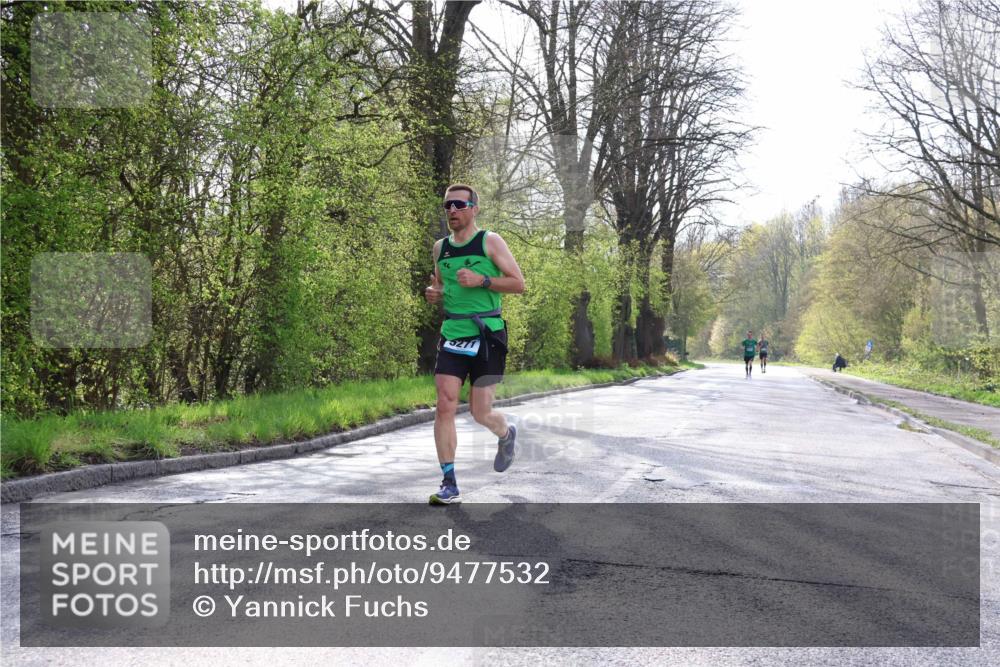 12.04.2026 - 45. Internationalen Wilhelmsburger Insellauf Yannick Fuchs http://msf.ph/oto/9477532 12.04.2026 10:13:12 Laufen 5271 meine-sportfotos.de