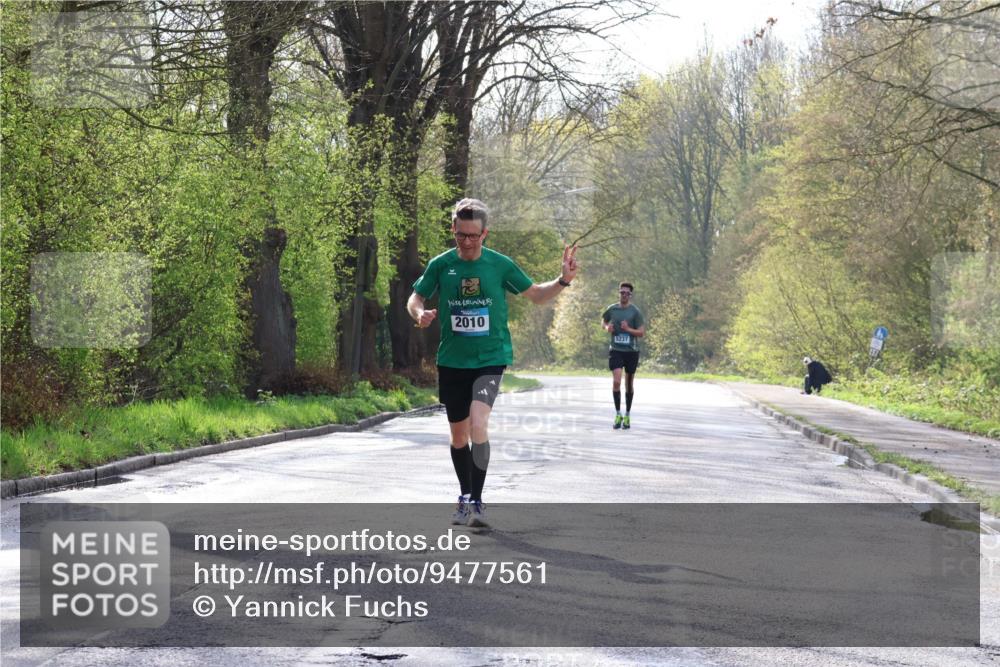 12.04.2026 - 45. Internationalen Wilhelmsburger Insellauf Yannick Fuchs http://msf.ph/oto/9477561 12.04.2026 10:13:21 Laufen 2010, 5237 meine-sportfotos.de
