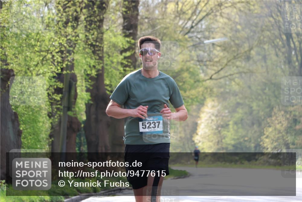 12.04.2026 - 45. Internationalen Wilhelmsburger Insellauf Yannick Fuchs http://msf.ph/oto/9477615 12.04.2026 10:13:27 Laufen 5237 meine-sportfotos.de