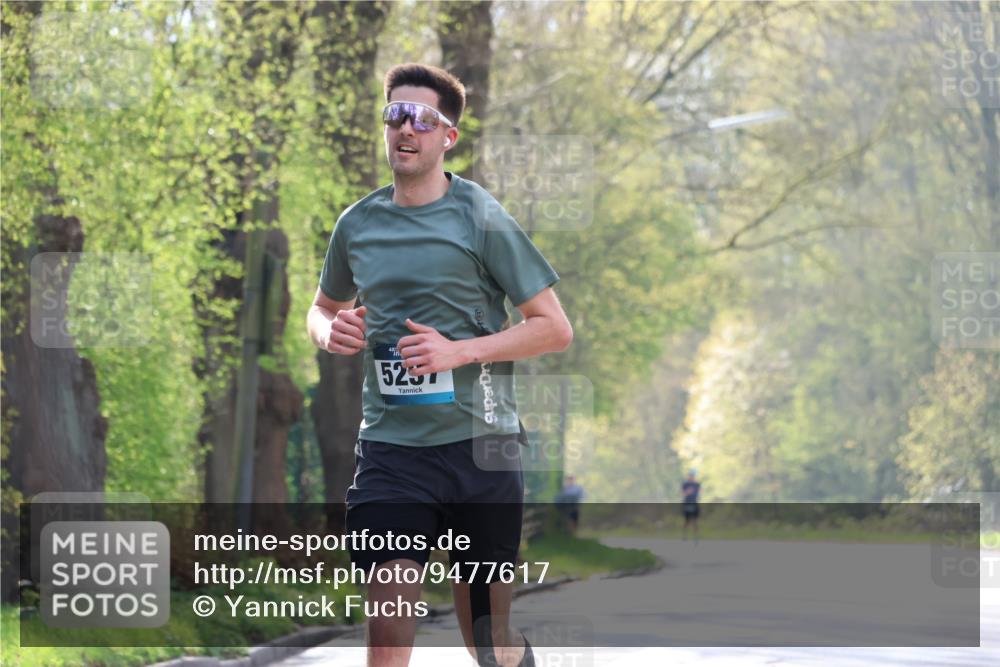 12.04.2026 - 45. Internationalen Wilhelmsburger Insellauf Yannick Fuchs http://msf.ph/oto/9477617 12.04.2026 10:13:27 Laufen 5257 meine-sportfotos.de