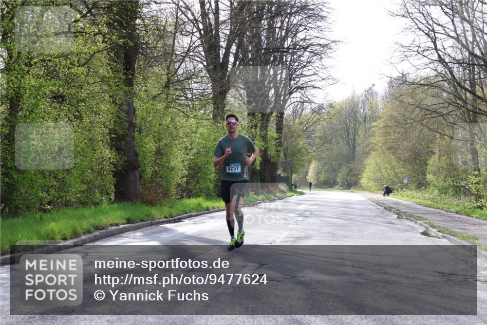 12.04.2026 - 45. Internationalen Wilhelmsburger Insellauf Yannick Fuchs http://msf.ph/oto/9477624 12.04.2026 10:13:28 Laufen 5237 meine-sportfotos.de