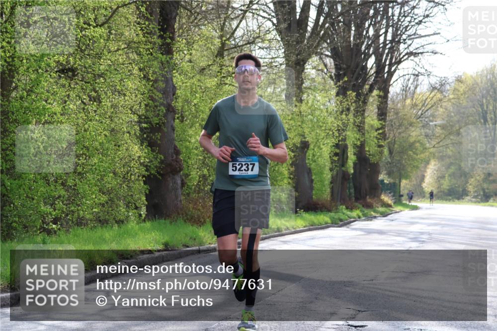 12.04.2026 - 45. Internationalen Wilhelmsburger Insellauf Yannick Fuchs http://msf.ph/oto/9477631 12.04.2026 10:13:29 Laufen 5237 meine-sportfotos.de