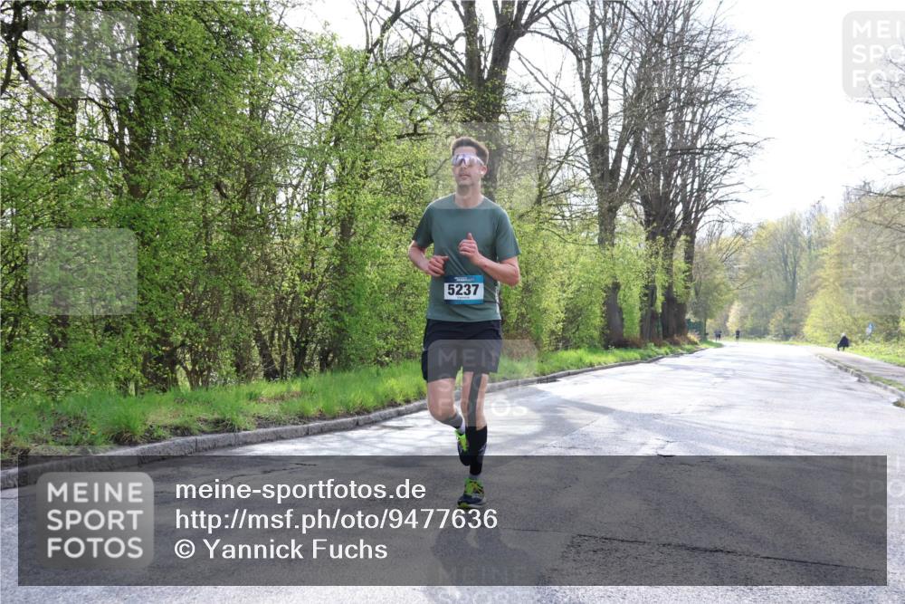 12.04.2026 - 45. Internationalen Wilhelmsburger Insellauf Yannick Fuchs http://msf.ph/oto/9477636 12.04.2026 10:13:30 Laufen 5237 meine-sportfotos.de