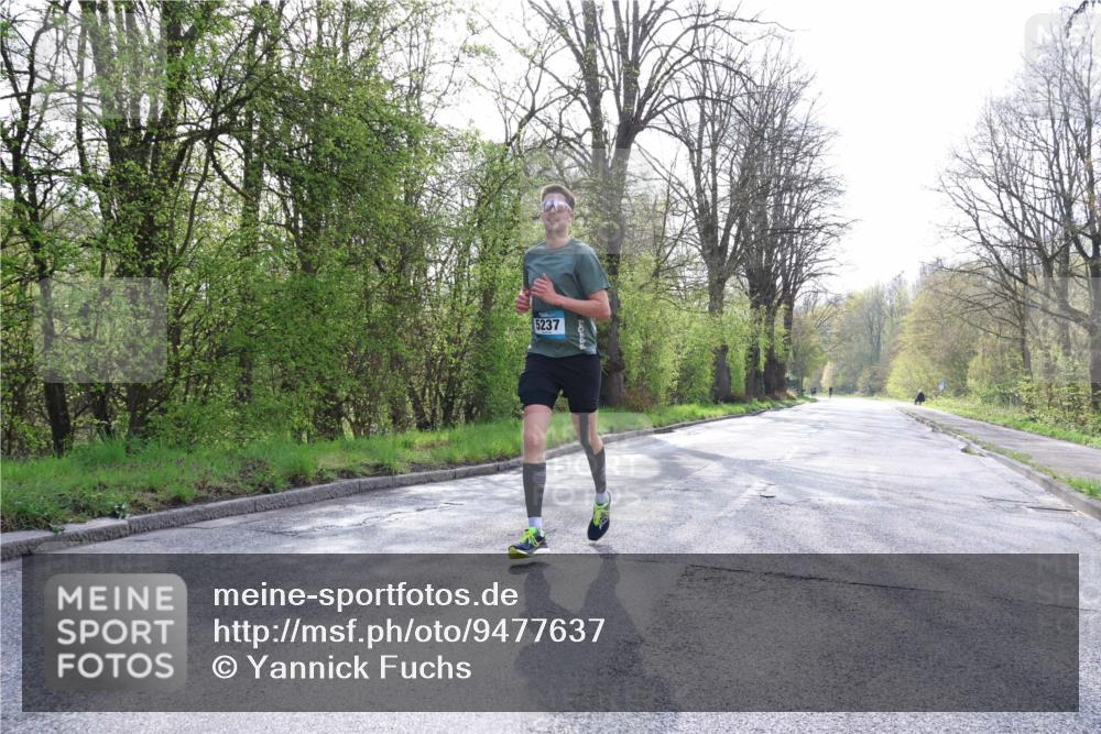 12.04.2026 - 45. Internationalen Wilhelmsburger Insellauf Yannick Fuchs http://msf.ph/oto/9477637 12.04.2026 10:13:30 Laufen 5237 meine-sportfotos.de