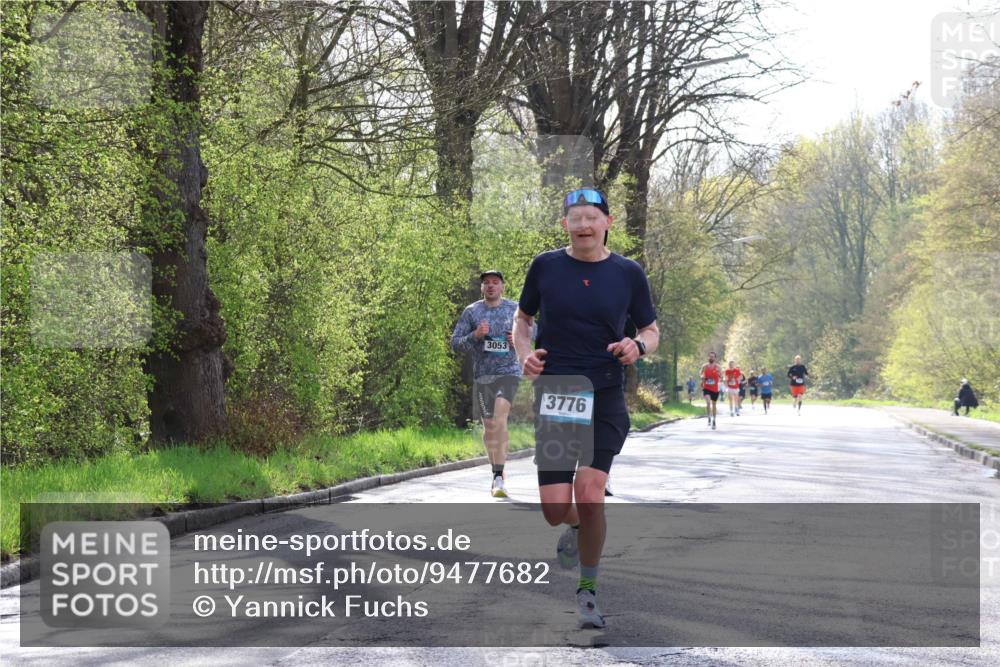 12.04.2026 - 45. Internationalen Wilhelmsburger Insellauf Yannick Fuchs http://msf.ph/oto/9477682 12.04.2026 10:14:03 Laufen 3053, 3776 meine-sportfotos.de
