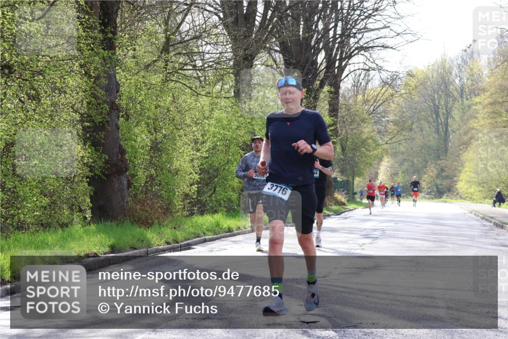 12.04.2026 - 45. Internationalen Wilhelmsburger Insellauf Yannick Fuchs http://msf.ph/oto/9477685 12.04.2026 10:14:03 Laufen 3055, 3776 meine-sportfotos.de