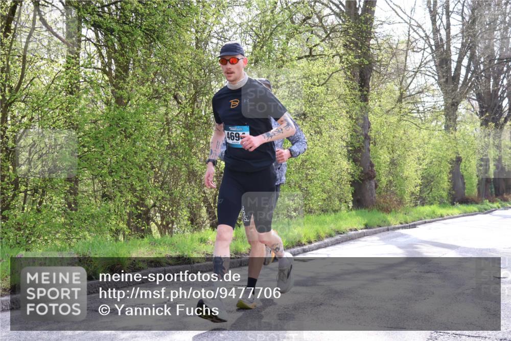 12.04.2026 - 45. Internationalen Wilhelmsburger Insellauf Yannick Fuchs http://msf.ph/oto/9477706 12.04.2026 10:14:06 Laufen 469 meine-sportfotos.de