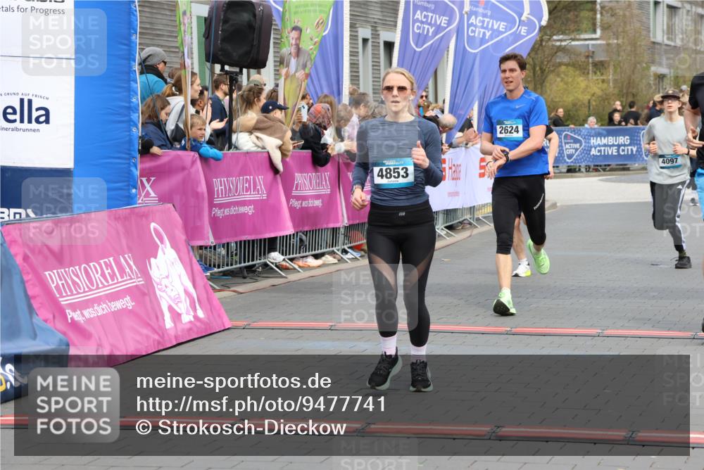 12.04.2026 - 45. Internationalen Wilhelmsburger Insellauf Strokosch-Dieckow http://msf.ph/oto/9477741 12.04.2026 12:57:42 Ziel 3973, 4853, 4569, 2624, 5801, 4097 meine-sportfotos.de