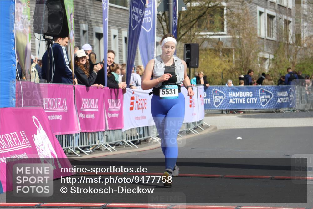 12.04.2026 - 45. Internationalen Wilhelmsburger Insellauf Strokosch-Dieckow http://msf.ph/oto/9477758 12.04.2026 11:39:51 Ziel 5531 meine-sportfotos.de