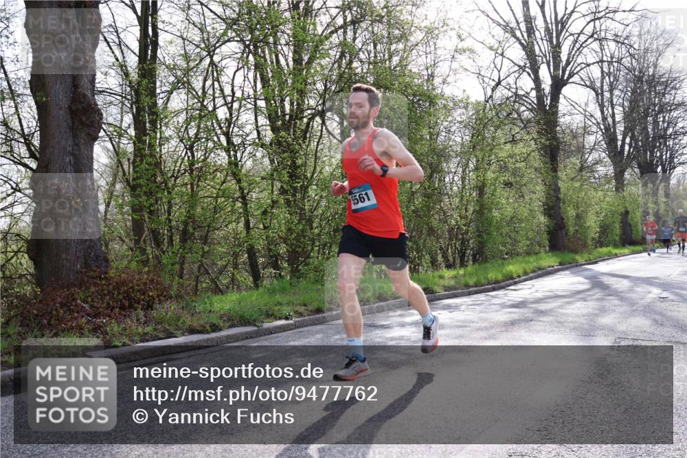 12.04.2026 - 45. Internationalen Wilhelmsburger Insellauf Yannick Fuchs http://msf.ph/oto/9477762 12.04.2026 10:14:16 Laufen 5561 meine-sportfotos.de
