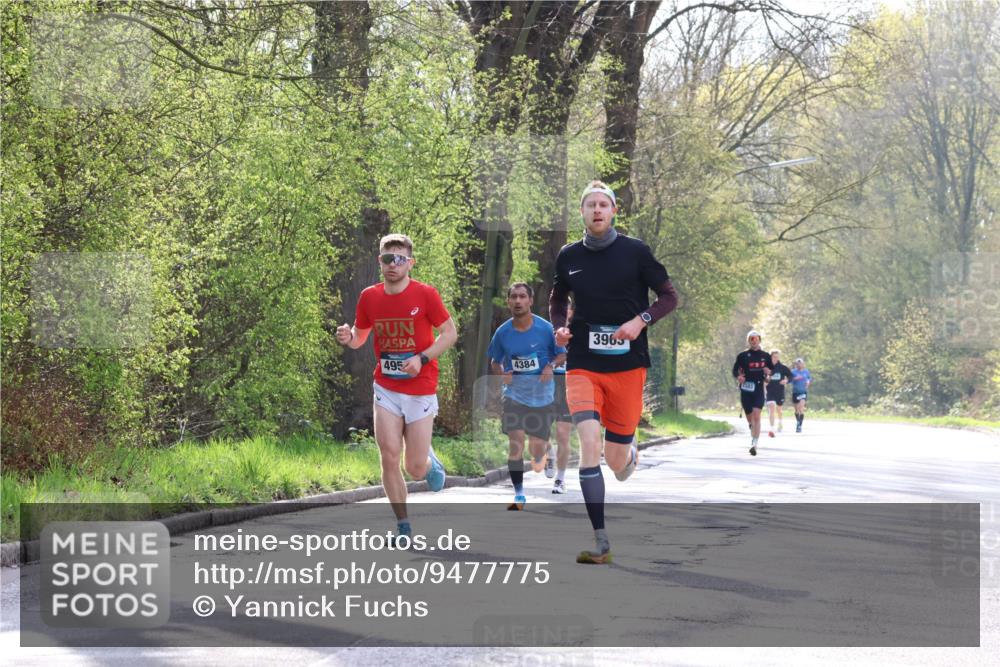 12.04.2026 - 45. Internationalen Wilhelmsburger Insellauf Yannick Fuchs http://msf.ph/oto/9477775 12.04.2026 10:14:18 Laufen 495, 3965, 4384 meine-sportfotos.de
