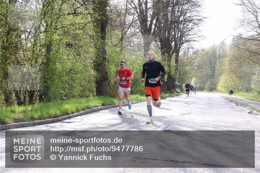 12.04.2026 - 45. Internationalen Wilhelmsburger Insellauf Yannick Fuchs http://msf.ph/oto/9477786 12.04.2026 10:14:20 Laufen 4953, 396 meine-sportfotos.de