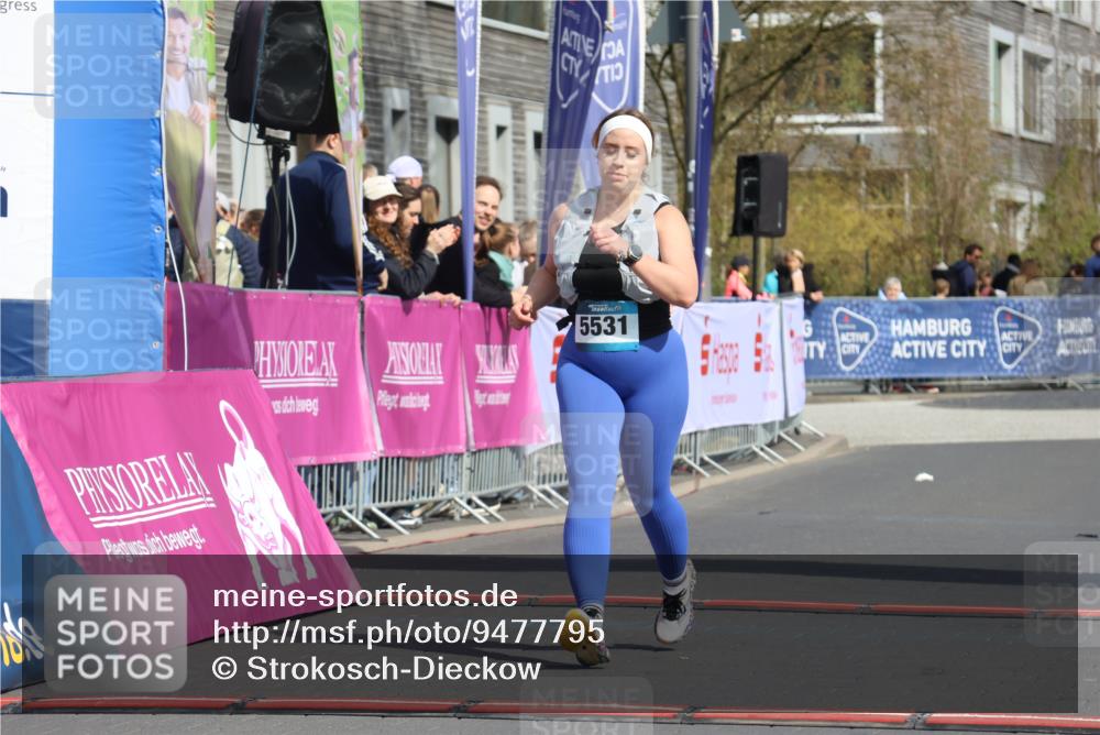 12.04.2026 - 45. Internationalen Wilhelmsburger Insellauf Strokosch-Dieckow http://msf.ph/oto/9477795 12.04.2026 11:39:51 Ziel 5531 meine-sportfotos.de