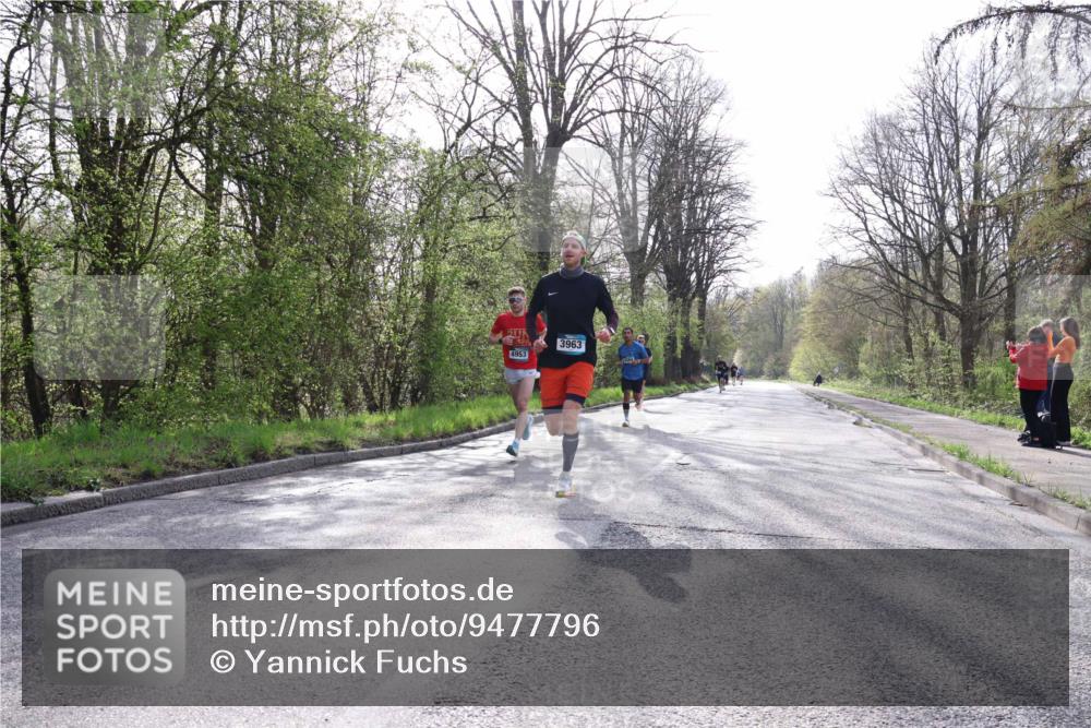 12.04.2026 - 45. Internationalen Wilhelmsburger Insellauf Yannick Fuchs http://msf.ph/oto/9477796 12.04.2026 10:14:21 Laufen 4953, 3963 meine-sportfotos.de