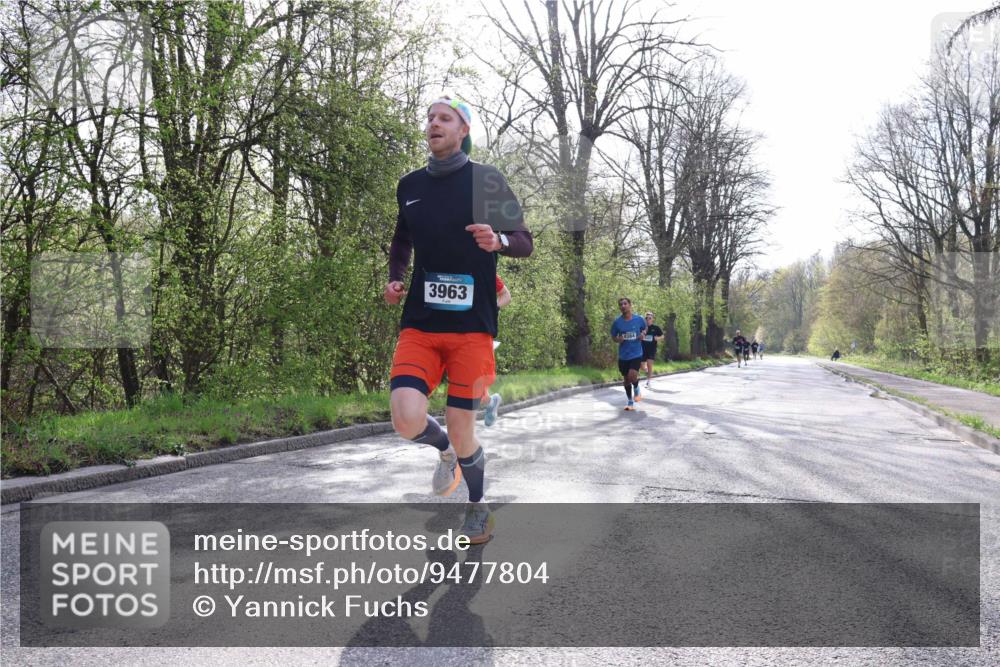 12.04.2026 - 45. Internationalen Wilhelmsburger Insellauf Yannick Fuchs http://msf.ph/oto/9477804 12.04.2026 10:14:22 Laufen 3963, 4384 meine-sportfotos.de