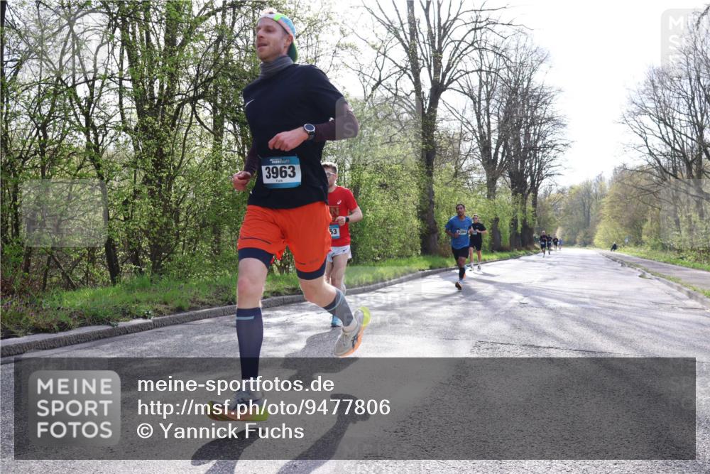 12.04.2026 - 45. Internationalen Wilhelmsburger Insellauf Yannick Fuchs http://msf.ph/oto/9477806 12.04.2026 10:14:22 Laufen 3963, 4384 meine-sportfotos.de