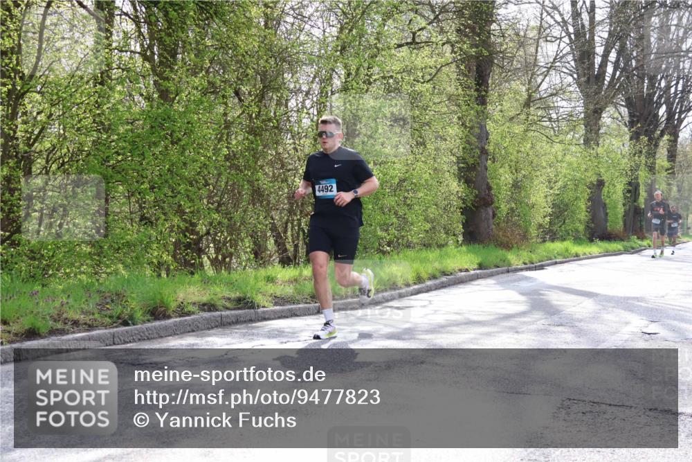 12.04.2026 - 45. Internationalen Wilhelmsburger Insellauf Yannick Fuchs http://msf.ph/oto/9477823 12.04.2026 10:14:25 Laufen 4492 meine-sportfotos.de