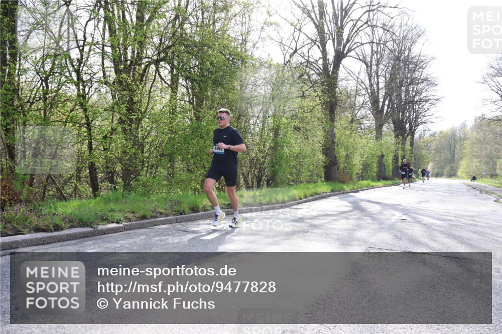 12.04.2026 - 45. Internationalen Wilhelmsburger Insellauf Yannick Fuchs http://msf.ph/oto/9477828 12.04.2026 10:14:26 Laufen 219, 4492 meine-sportfotos.de