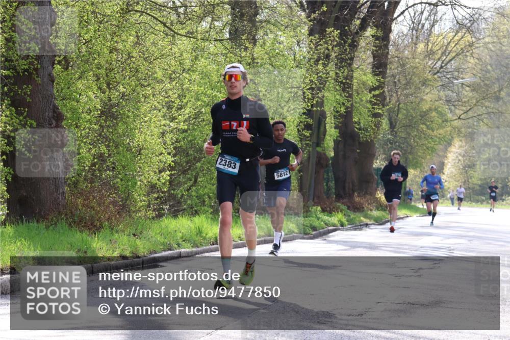 12.04.2026 - 45. Internationalen Wilhelmsburger Insellauf Yannick Fuchs http://msf.ph/oto/9477850 12.04.2026 10:14:29 Laufen 2383, 5812 meine-sportfotos.de