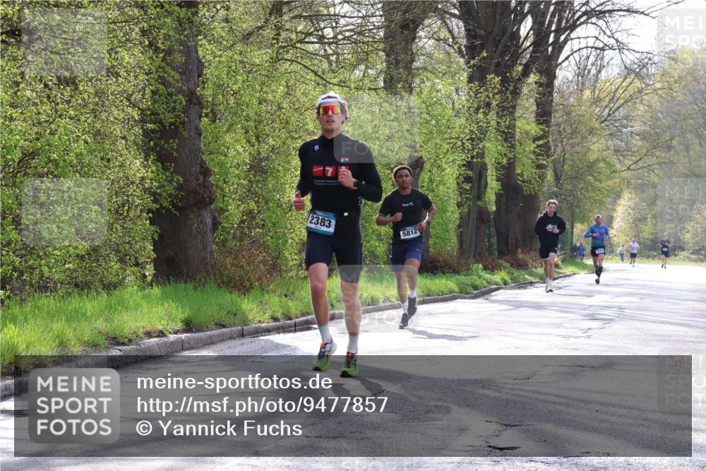 12.04.2026 - 45. Internationalen Wilhelmsburger Insellauf Yannick Fuchs http://msf.ph/oto/9477857 12.04.2026 10:14:29 Laufen 2383, 5812 meine-sportfotos.de