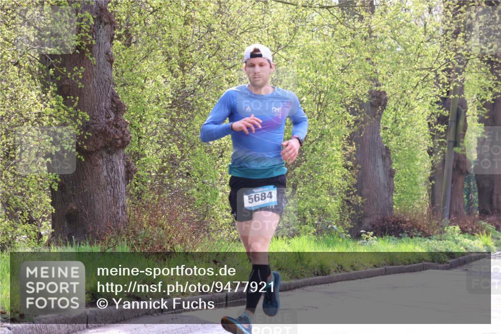12.04.2026 - 45. Internationalen Wilhelmsburger Insellauf Yannick Fuchs http://msf.ph/oto/9477921 12.04.2026 10:14:40 Laufen 5684 meine-sportfotos.de