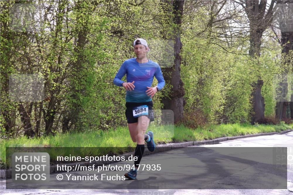 12.04.2026 - 45. Internationalen Wilhelmsburger Insellauf Yannick Fuchs http://msf.ph/oto/9477935 12.04.2026 10:14:41 Laufen 5684, 26 meine-sportfotos.de