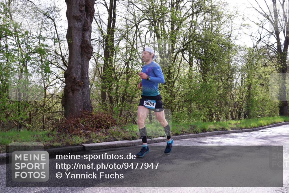 12.04.2026 - 45. Internationalen Wilhelmsburger Insellauf Yannick Fuchs http://msf.ph/oto/9477947 12.04.2026 10:14:43 Laufen 5684 meine-sportfotos.de