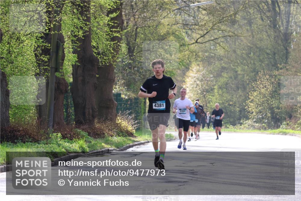 12.04.2026 - 45. Internationalen Wilhelmsburger Insellauf Yannick Fuchs http://msf.ph/oto/9477973 12.04.2026 10:14:48 Laufen 4381, 3351 meine-sportfotos.de
