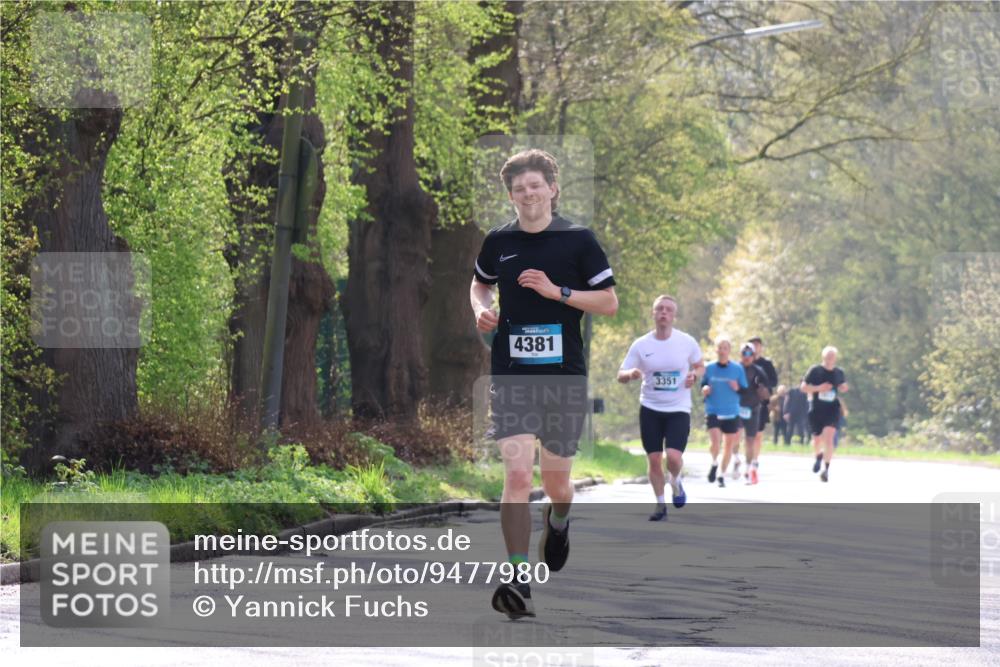 12.04.2026 - 45. Internationalen Wilhelmsburger Insellauf Yannick Fuchs http://msf.ph/oto/9477980 12.04.2026 10:14:49 Laufen 4381, 3351 meine-sportfotos.de
