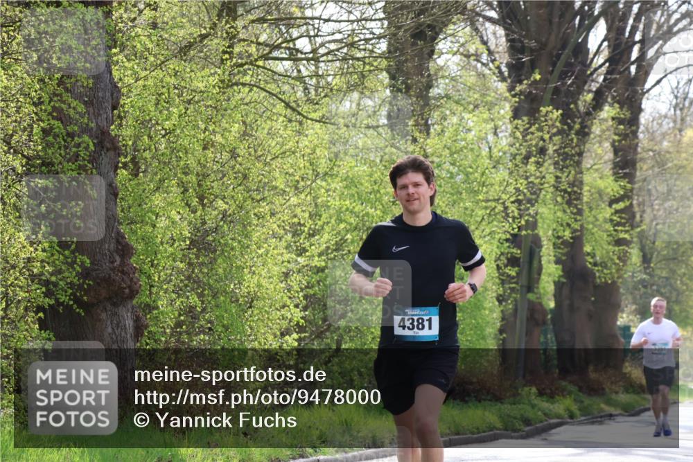 12.04.2026 - 45. Internationalen Wilhelmsburger Insellauf Yannick Fuchs http://msf.ph/oto/9478000 12.04.2026 10:14:52 Laufen 4381, 3351 meine-sportfotos.de