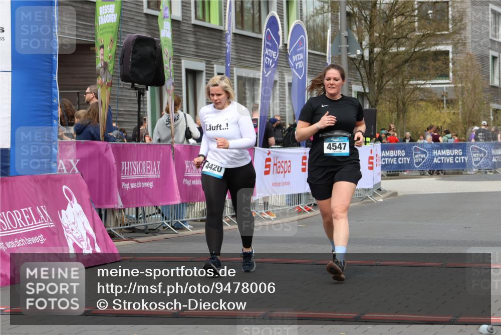 12.04.2026 - 45. Internationalen Wilhelmsburger Insellauf Strokosch-Dieckow http://msf.ph/oto/9478006 12.04.2026 13:29:59 Ziel 4547, 4420 meine-sportfotos.de