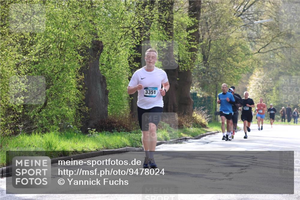 12.04.2026 - 45. Internationalen Wilhelmsburger Insellauf Yannick Fuchs http://msf.ph/oto/9478024 12.04.2026 10:14:56 Laufen 3351 meine-sportfotos.de