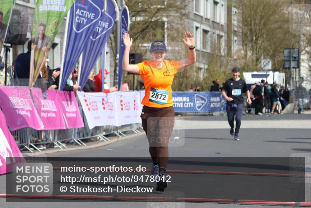 12.04.2026 - 45. Internationalen Wilhelmsburger Insellauf Strokosch-Dieckow http://msf.ph/oto/9478042 12.04.2026 11:41:05 Ziel 2872 meine-sportfotos.de