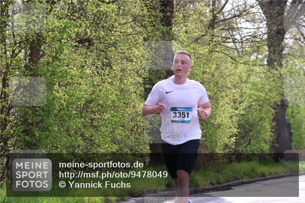 12.04.2026 - 45. Internationalen Wilhelmsburger Insellauf Yannick Fuchs http://msf.ph/oto/9478049 12.04.2026 10:15:00 Laufen 3351 meine-sportfotos.de
