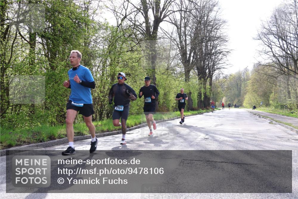 12.04.2026 - 45. Internationalen Wilhelmsburger Insellauf Yannick Fuchs http://msf.ph/oto/9478106 12.04.2026 10:15:08 Laufen 2702, 3561, 3813 meine-sportfotos.de