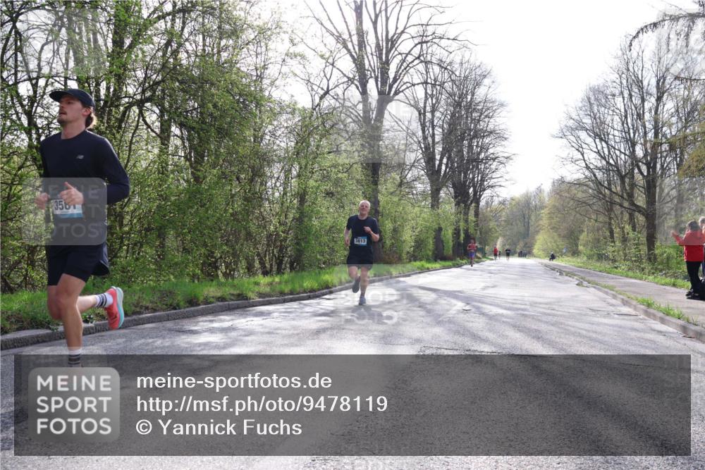 12.04.2026 - 45. Internationalen Wilhelmsburger Insellauf Yannick Fuchs http://msf.ph/oto/9478119 12.04.2026 10:15:09 Laufen 356, 3813 meine-sportfotos.de