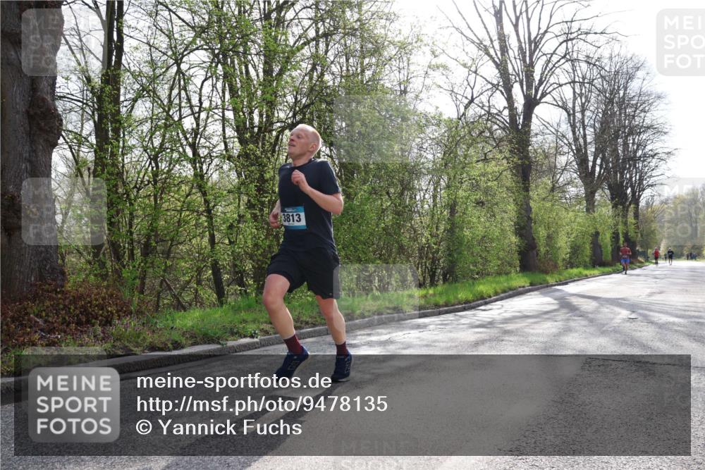 12.04.2026 - 45. Internationalen Wilhelmsburger Insellauf Yannick Fuchs http://msf.ph/oto/9478135 12.04.2026 10:15:11 Laufen 3813 meine-sportfotos.de