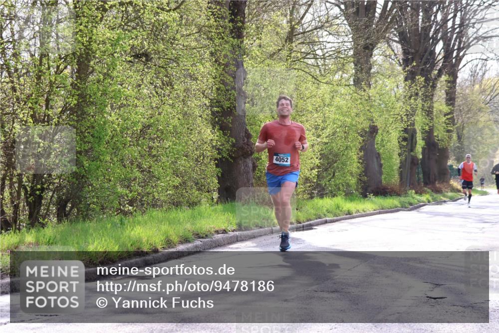 12.04.2026 - 45. Internationalen Wilhelmsburger Insellauf Yannick Fuchs http://msf.ph/oto/9478186 12.04.2026 10:15:16 Laufen 4052 meine-sportfotos.de