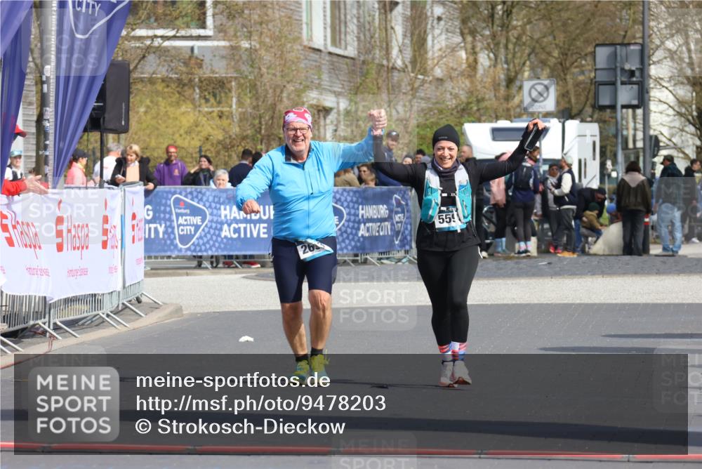 12.04.2026 - 45. Internationalen Wilhelmsburger Insellauf Strokosch-Dieckow http://msf.ph/oto/9478203 12.04.2026 11:41:25 Ziel  meine-sportfotos.de
